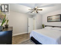 6 LYNDHURST Street - 16