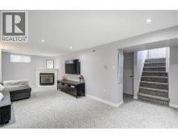 6 LYNDHURST Street - 19