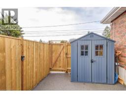 6 LYNDHURST Street - 35