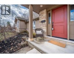 170 TAIT Street - 3