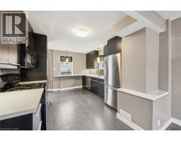 16 BERGEY Street - 12