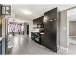 16 BERGEY Street - 15