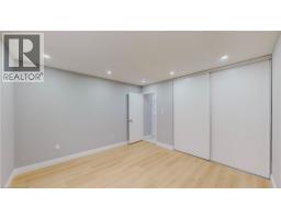 133 WAKE ROBIN Drive - 24