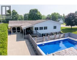 4 COLONIAL Drive - 10