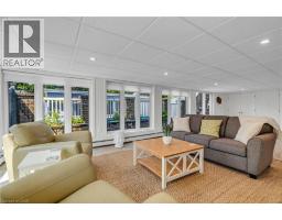 4 COLONIAL Drive - 35