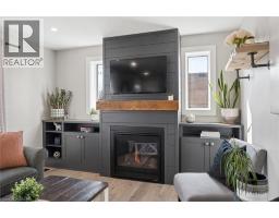 17 BARCLAY Avenue - 12