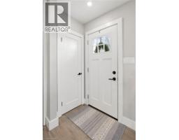 17 BARCLAY Avenue - 14