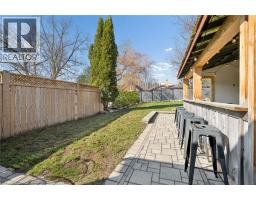 17 BARCLAY Avenue - 33