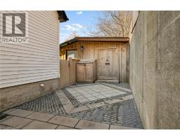 17 BARCLAY Avenue - 37