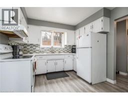 135 VINTAGE Crescent - 18