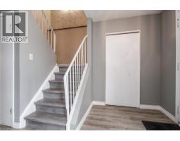 135 VINTAGE Crescent - 5