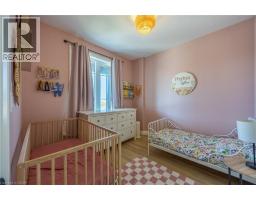 183 LAFAYETTE Street E - 7