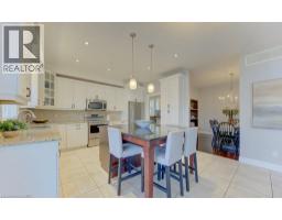 414 ZELLER Drive - 17