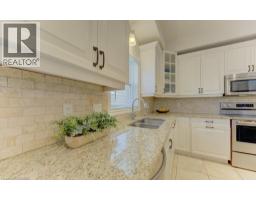 414 ZELLER Drive - 19