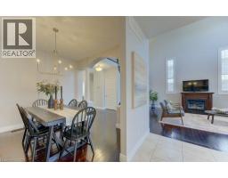 414 ZELLER Drive - 23