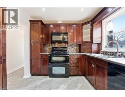 1110 EAGLE Street N - 5