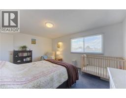 498 THORNDALE Drive - 24