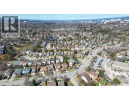 498 THORNDALE Drive - 40