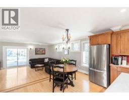 120 CAITHNESS Street E - 14