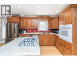 120 CAITHNESS Street E - 15