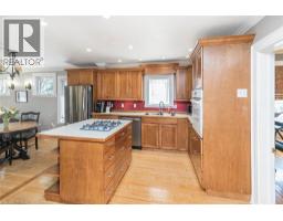 120 CAITHNESS Street E - 17