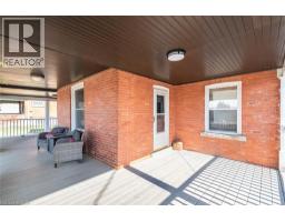 120 CAITHNESS Street E - 3