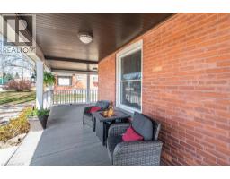 120 CAITHNESS Street E - 4