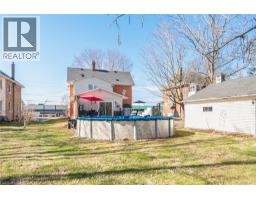 120 CAITHNESS Street E - 48