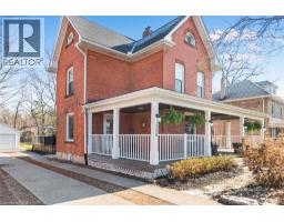 120 CAITHNESS Street E - 5