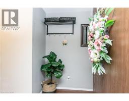 30 AVALON Place UnitNo. 203 - 7