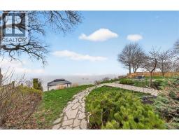 108 LAKESIDE Drive - 34