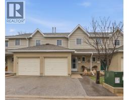 10 HOLBORN Court UnitNo. 30 - 4