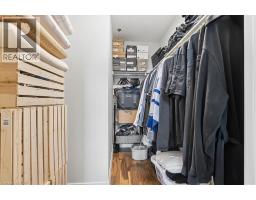 19 GUELPH Avenue UnitNo. 401 - 18