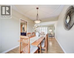 46 PEACHWOOD Court - 14