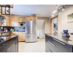 46 PEACHWOOD Court - 15