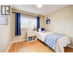 46 PEACHWOOD Court - 24