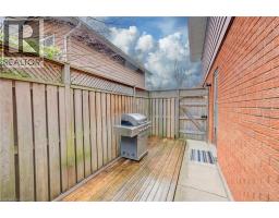 46 PEACHWOOD Court - 45