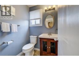 150 BAYNE Crescent - 12