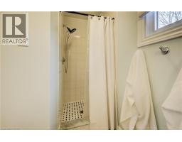 150 BAYNE Crescent - 18