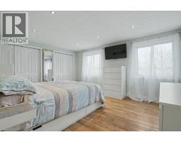 32 MARISA Street - 18