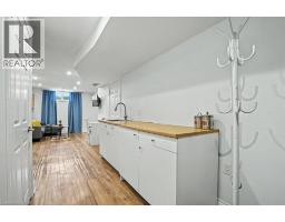 32 MARISA Street - 26