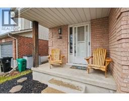 32 MARISA Street - 4