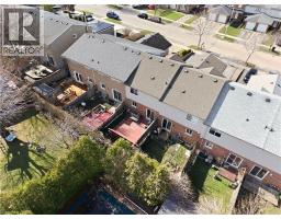 87 RALGREEN Crescent - 34