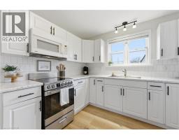 61 ABIGAIL Avenue - 16