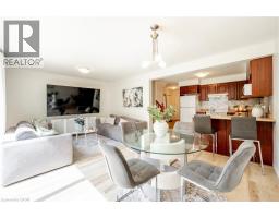 30 FALLOWFIELD Drive - 12