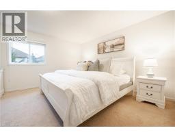 30 FALLOWFIELD Drive - 21