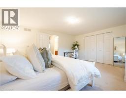 30 FALLOWFIELD Drive - 25