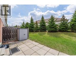 30 FALLOWFIELD Drive - 37