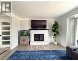 84 CONNAUGHT Avenue - 10