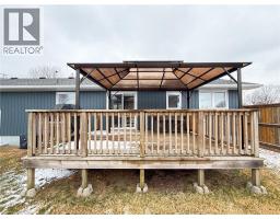 84 CONNAUGHT Avenue - 27